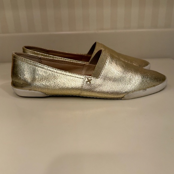 MFrye Melanie Metallic Gold Slip On Ballet Flats - Picture 8 of 16